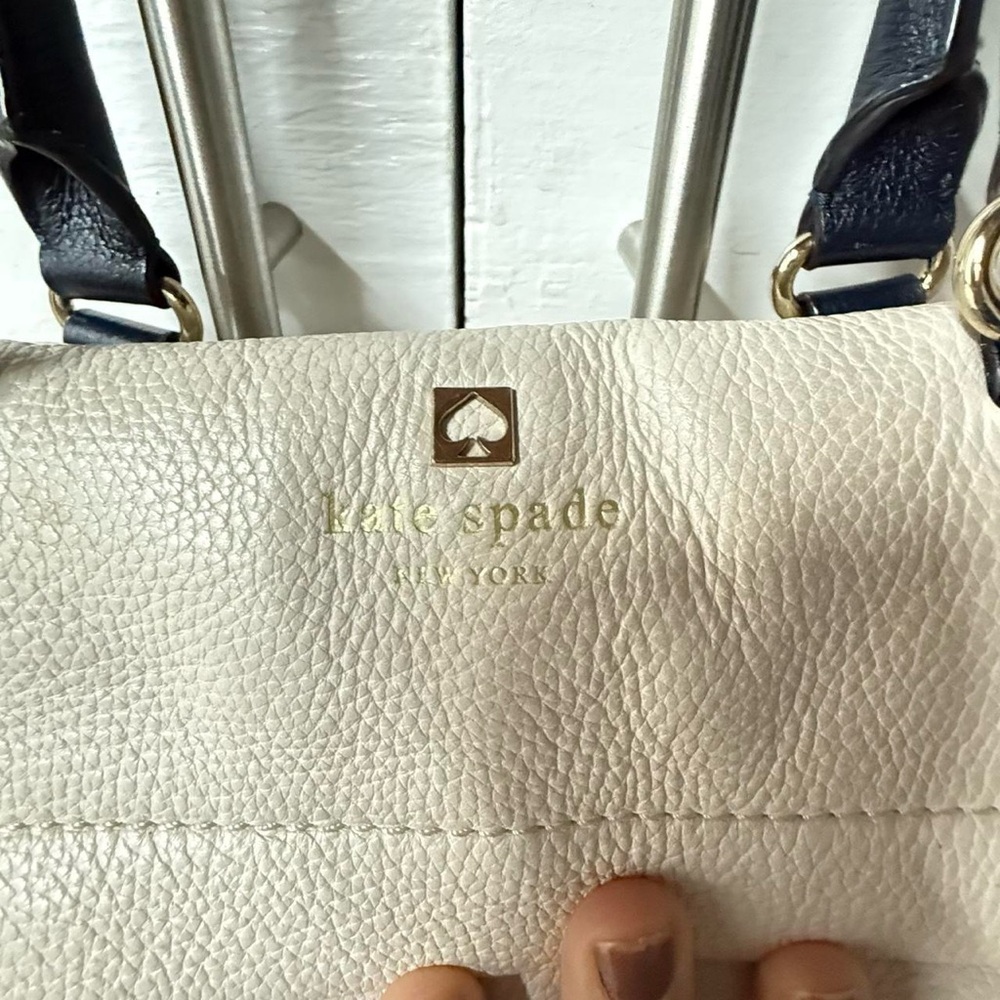 Kate Spade Ivory and Black Satchel - Picture 2 of 8
